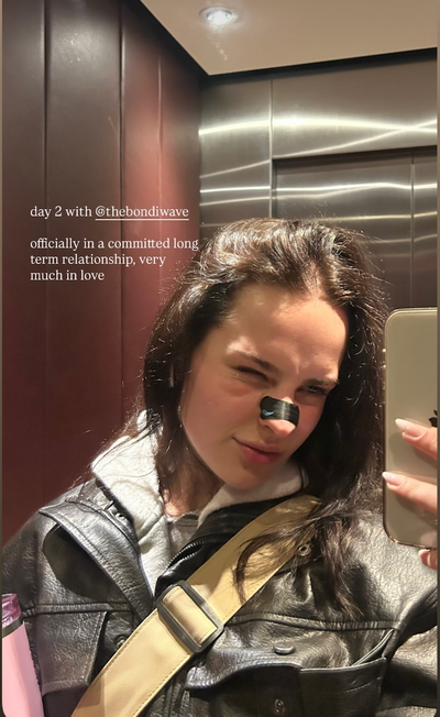 Reel from @hannahroese_